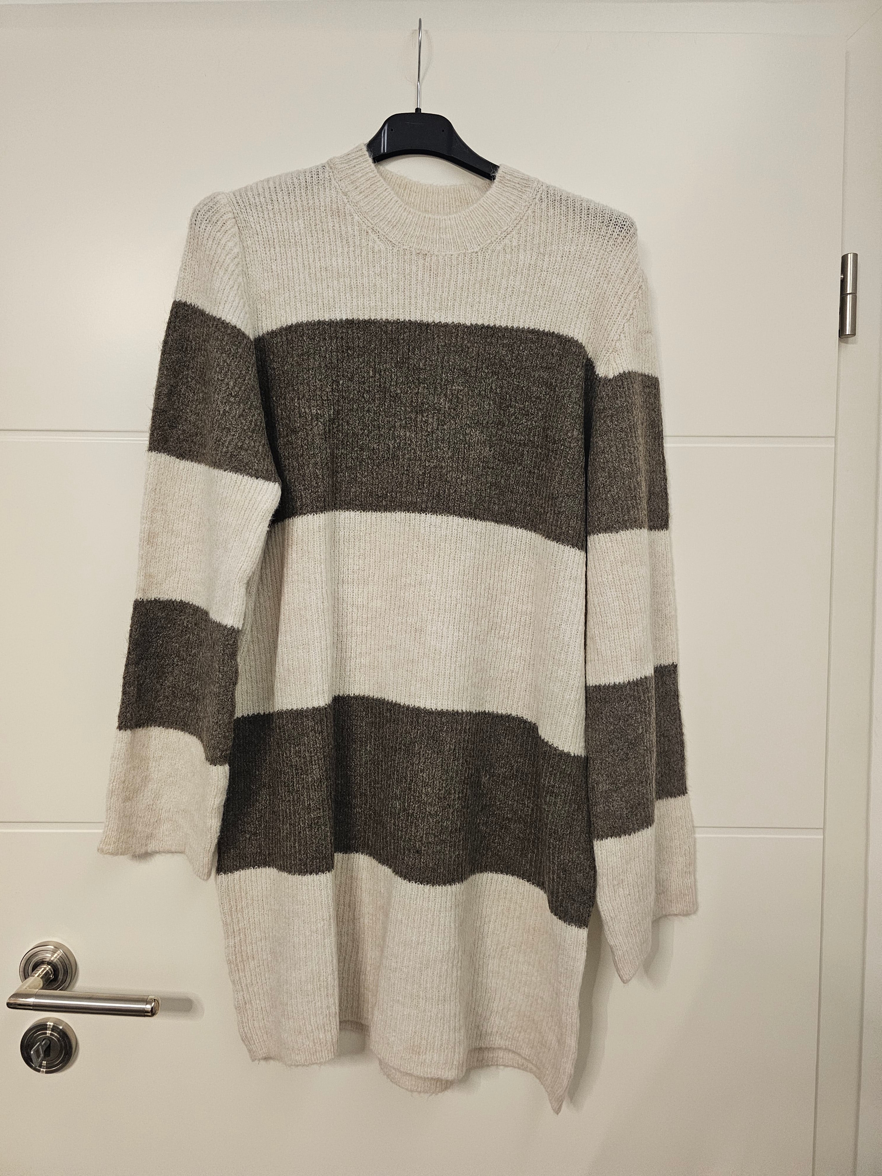 Strickkleid Moana versch. Farben