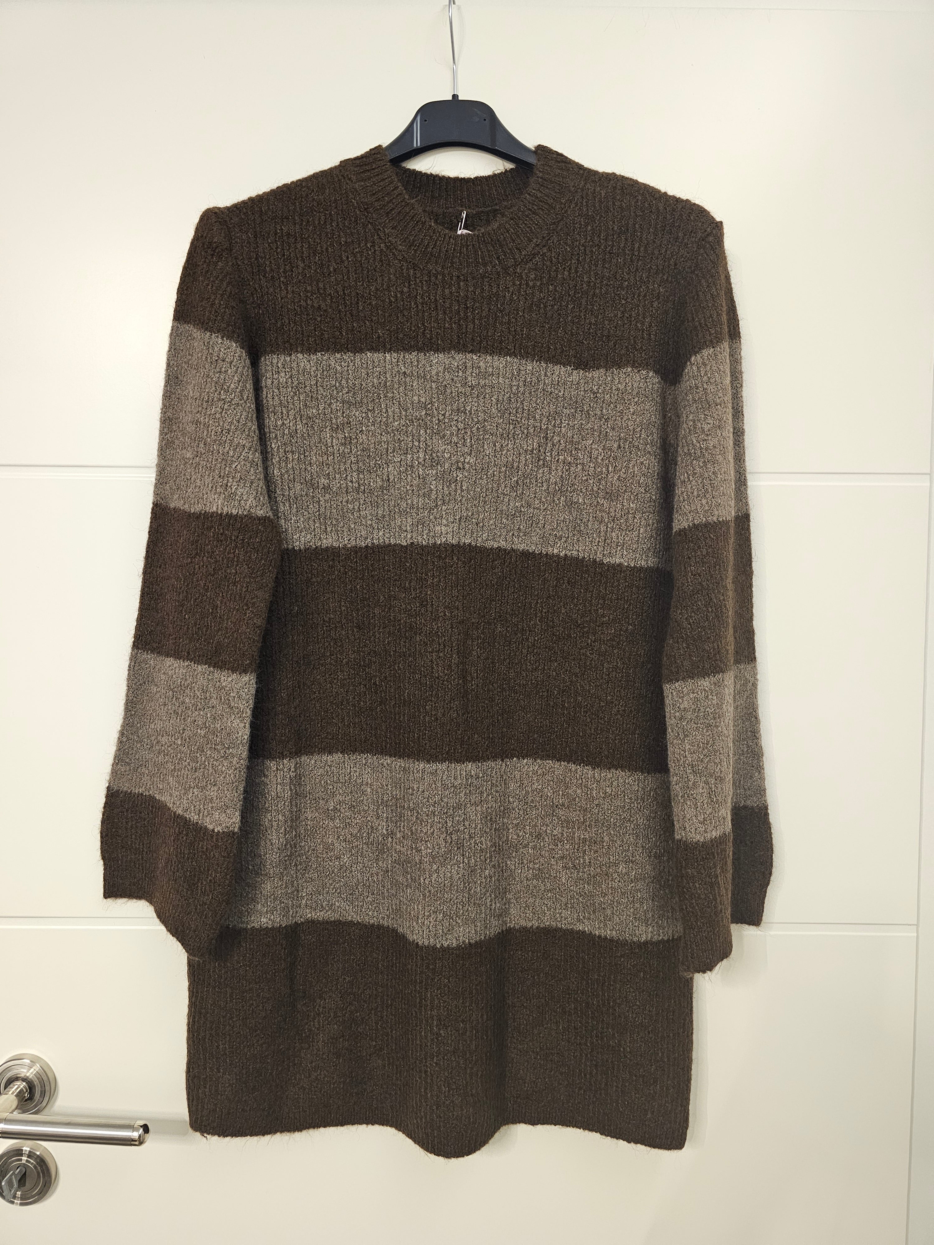 Strickkleid Moana versch. Farben