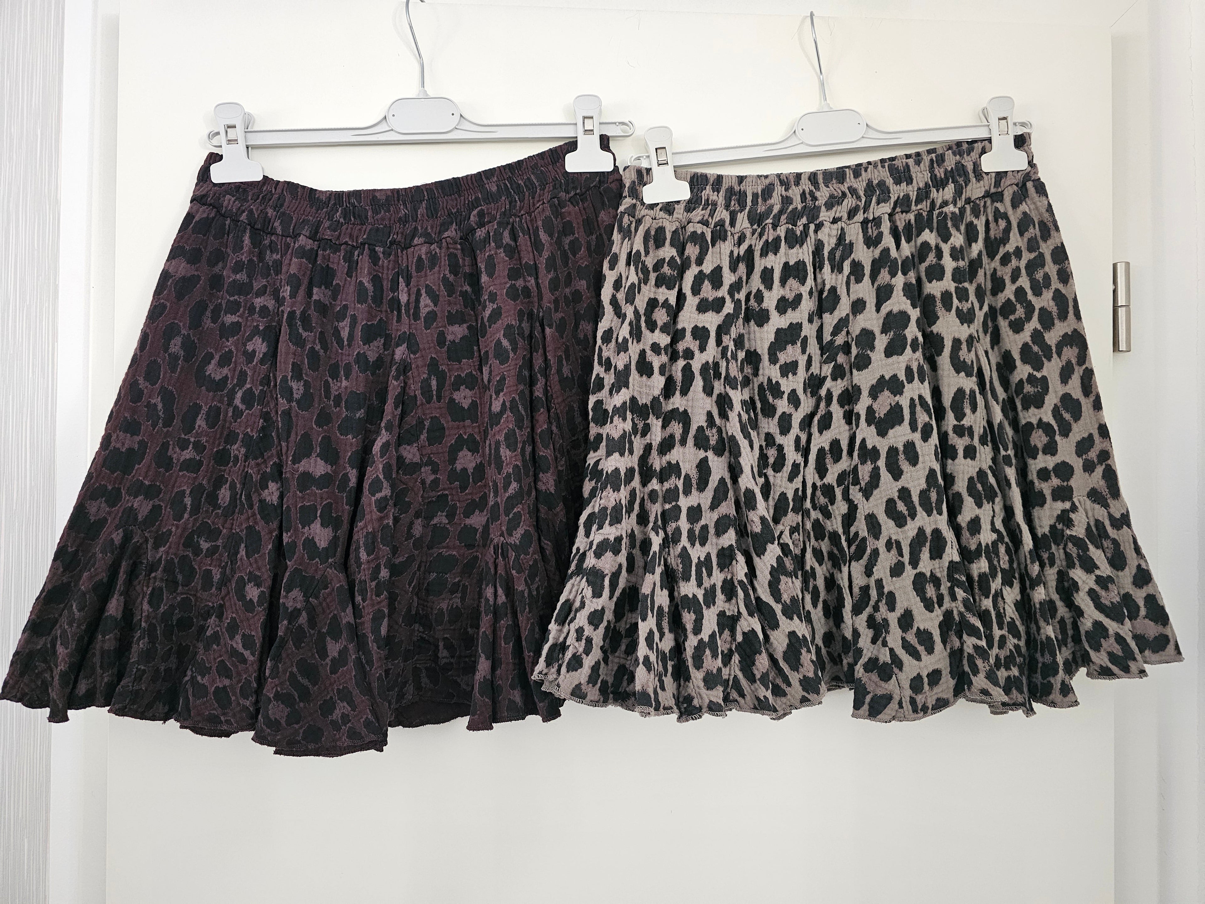 Musselinrock Leo versch. Farben